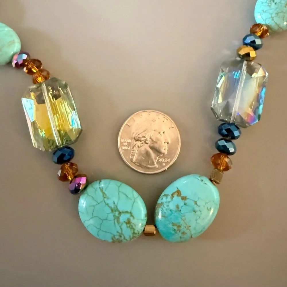 Boho Turquoise Colored Howlite Crystal Toggle Clasp Statement Necklace